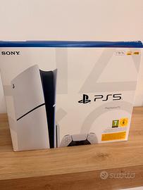 PS5 Slim 1TB con garanzia + voucher PS plus 100€