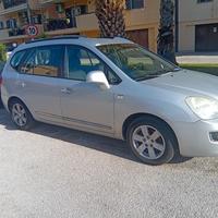 Kia carens 2008 ..2000 -crdi- 140 cavalli