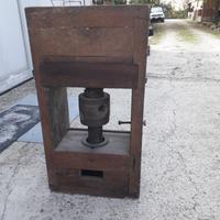 antico torchio per pasta 