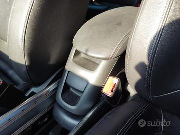 Poggia braccio OPEL MERIVA del 2011