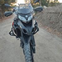Benelli trk 502x 