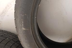 pneumatici 215/55 r17 98v