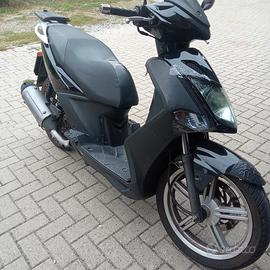 Scooter 125  kymco