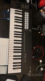 NOVATION Launchkey 49 MK3