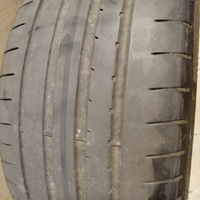 3 pneumatici dunlop 225/45zr17