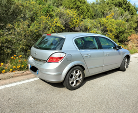 Opel Astra 2005
