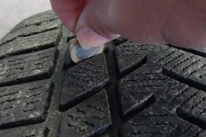 4 gomme da neve 216 / 50 R17 95 V XL 