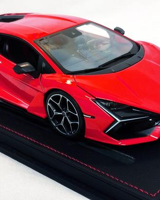 1/18 Lamborghini Revuelto Maisto