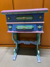 Mobiletto 2 cassetti dipinto a mano