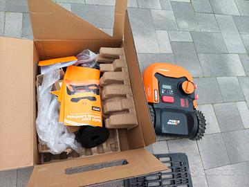 ROBOT RASAERBA WORX LANDROID M 700mq