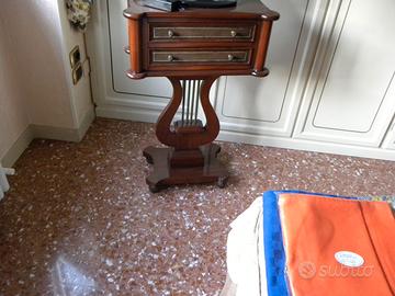 tavolinetto disegno arpa