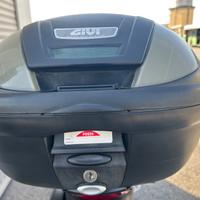 BAULETTO CON PIASTRA