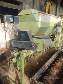 Seminatrice per cereali