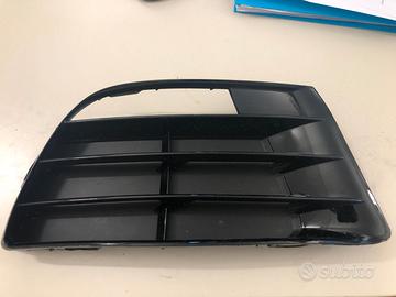 Griglia fendinebbia paraurti anteriore VW Scirocco