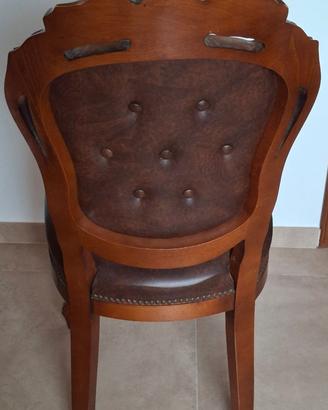 Tavolo in legno massello e 6 sedie