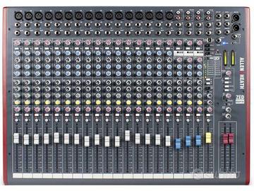 1/2      ALLEN & HEATH ZED-22FX con FlightCase Inc