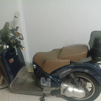 Aprilia Scooter Scarabeo 150