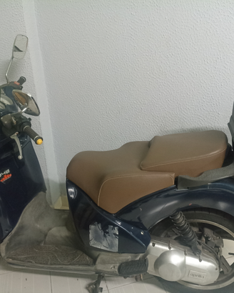 Aprilia Scooter Scarabeo 150