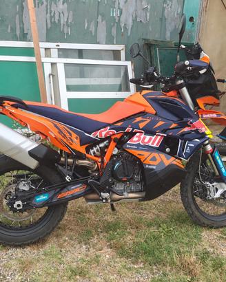 Ktm 890 adv r  12450 km