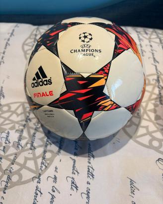 Pallone da calcio Adidas 