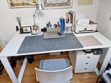 SCRIVANIA 90 x140 E CASSETTIERA WALCO COME NUOVA 