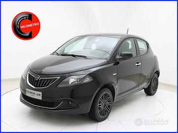 Lancia Ypsilon 1.0 FireFly 5 porte S&S Hybrid Gold