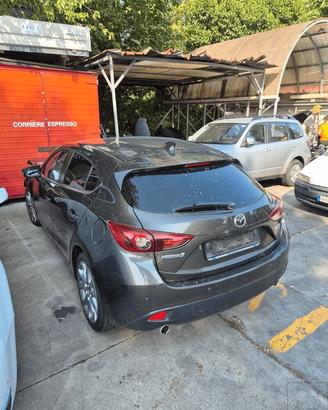 MAZDA 3 DEL 2014 PER RICAMBI