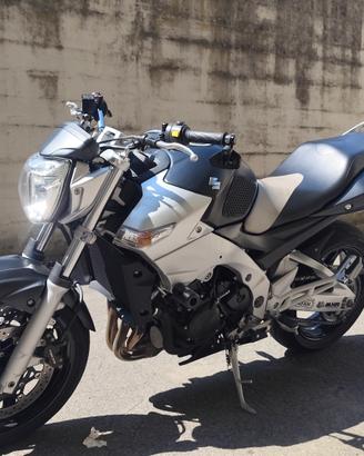 GSR 600 2006 depo a libretto 