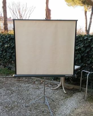 Schermo da proiezione avvolgibile per proiettarci