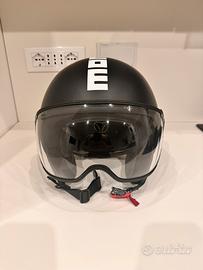 Casco Momo Design S