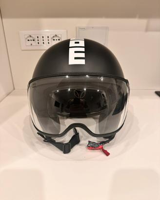 Casco Momo Design S