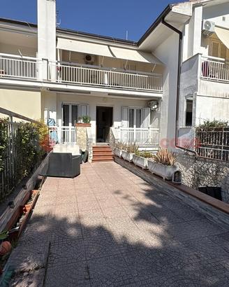 Villa a schiera Terracina [Cod. rif 3342217VRG]