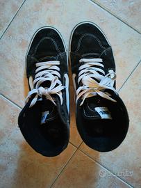  Vans Filmore