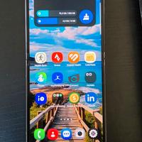 Samsung Galaxy Z Flip5 SM-F731B - 256GB - Lavender