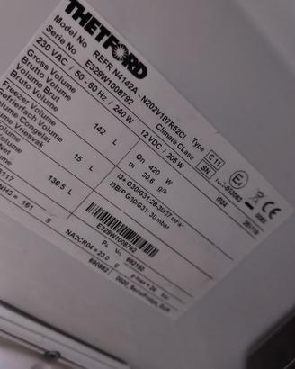 Frigorifero trivalente thetford N4142A