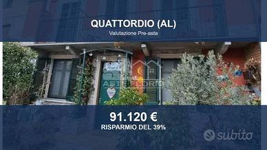 Immobile in asta di 263 m² con più di 5 locali a Q