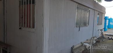 Container