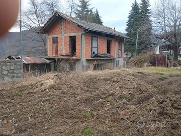 Rustico da completare
