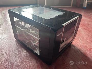 Case Computer Cubo