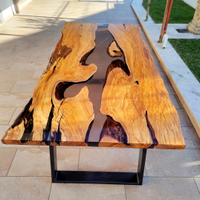 Tavolo legno e resina River table
