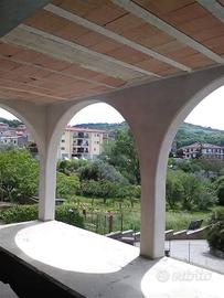 Villa di 230 m² con più di 5 locali e box auto a M