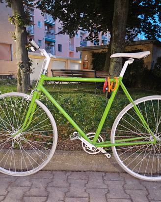 Bicicletta verde fluo – leggerissima e stilosa!