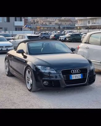 TT Roadster 2.0 TFSI S tronic Advanced Cabrio