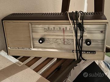 Radio d’epoca trans continental