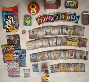 Lotto da oltre 500 carte Pokemon Rare e Speciali 