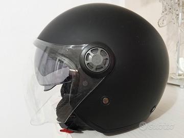 Casco jet
