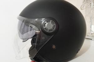 Casco jet