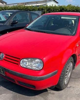 Ricambi per Volkswagen Golf 1.6 benz 1998 AHW