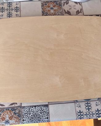 Tavolino da letto ikea
