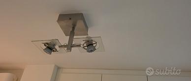 lampada a soffitto